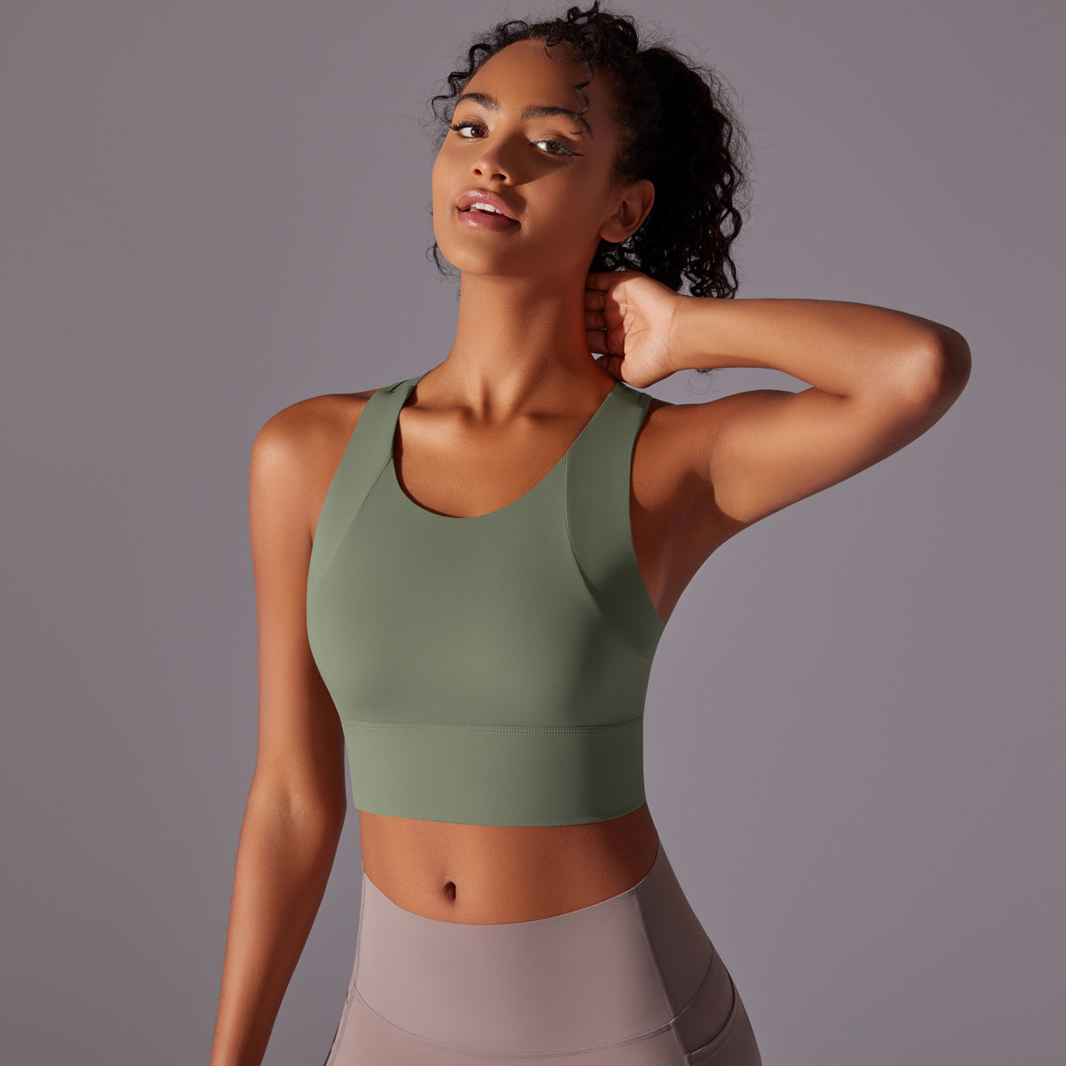 Ladies Sport Bra with seamless construction and breathable material Ivyshape