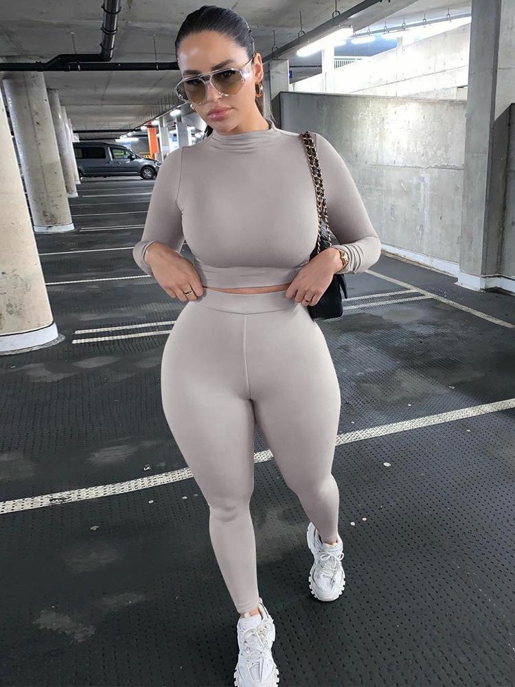 Women’s Fitness Suit Ivyshape