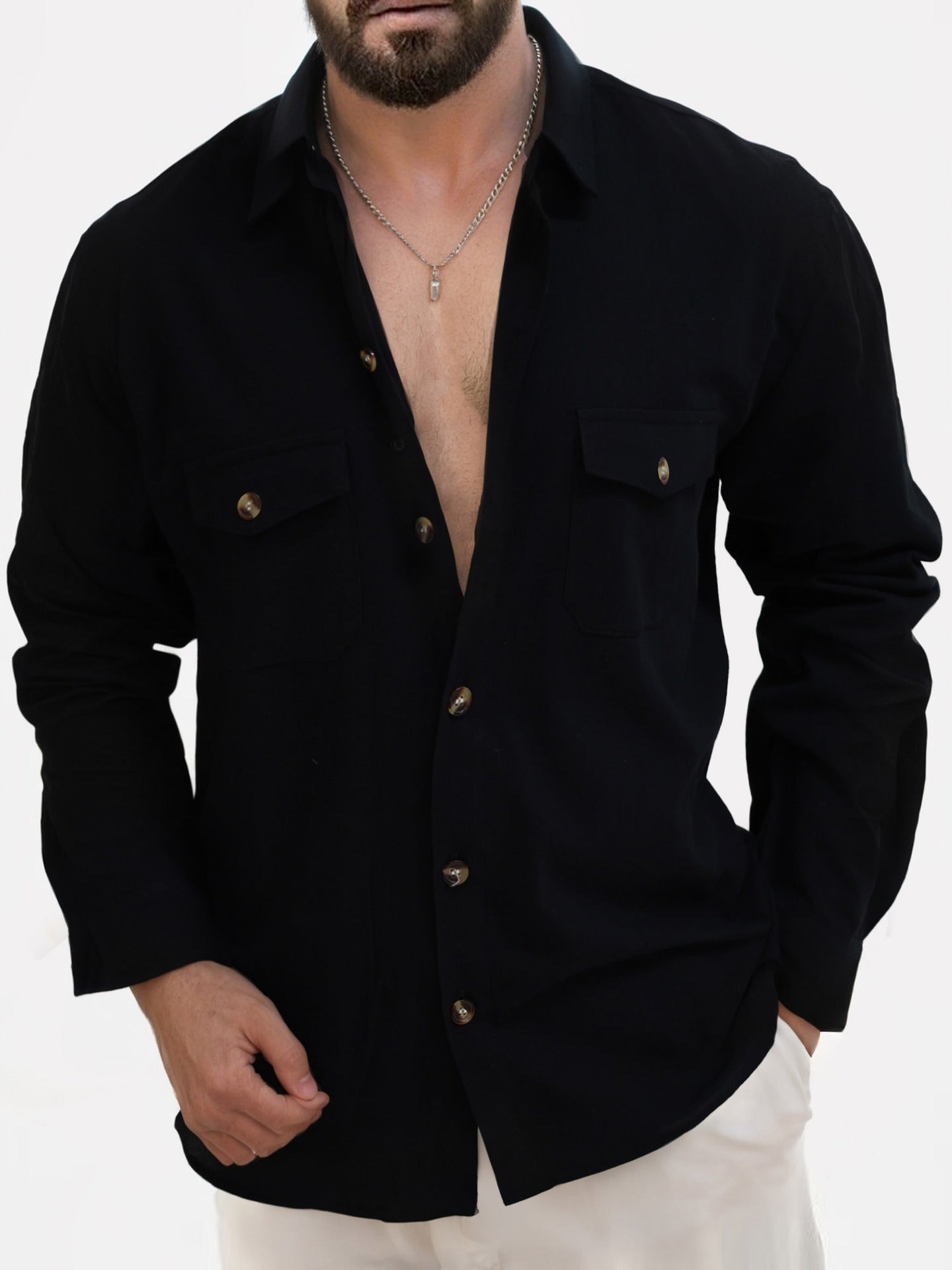Men's casual shirt with modern buttons and practical chest pockets Ivyshape