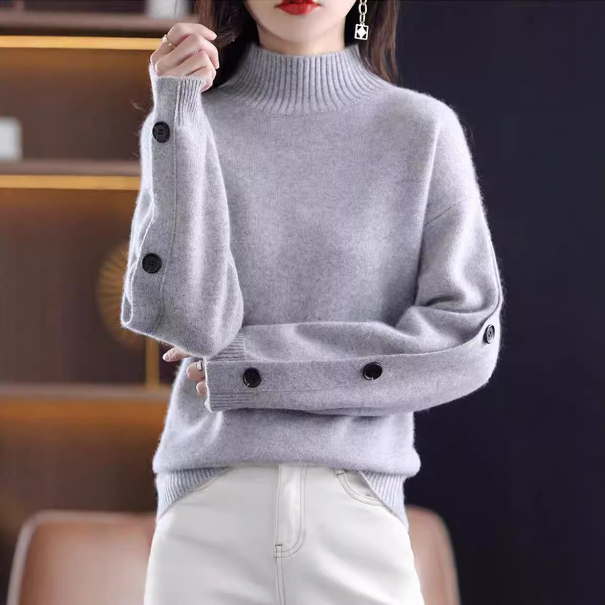 Women Elegant Turtleneck Sweater with Button Details and Soft Material Ivyshape