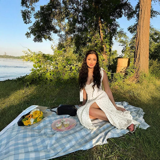 Women Elegant Summer Dress with delicate floral pattern and refined straps Ivyshape