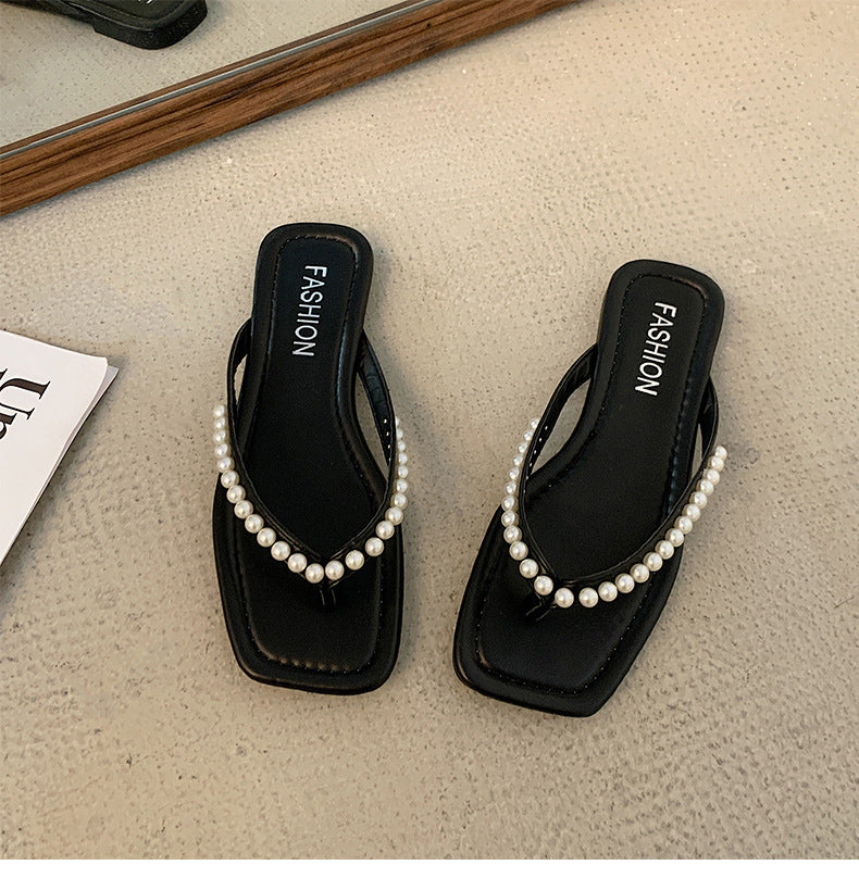 Women's bathing shoes with elegant pearl details and non-slip sole Ivyshape