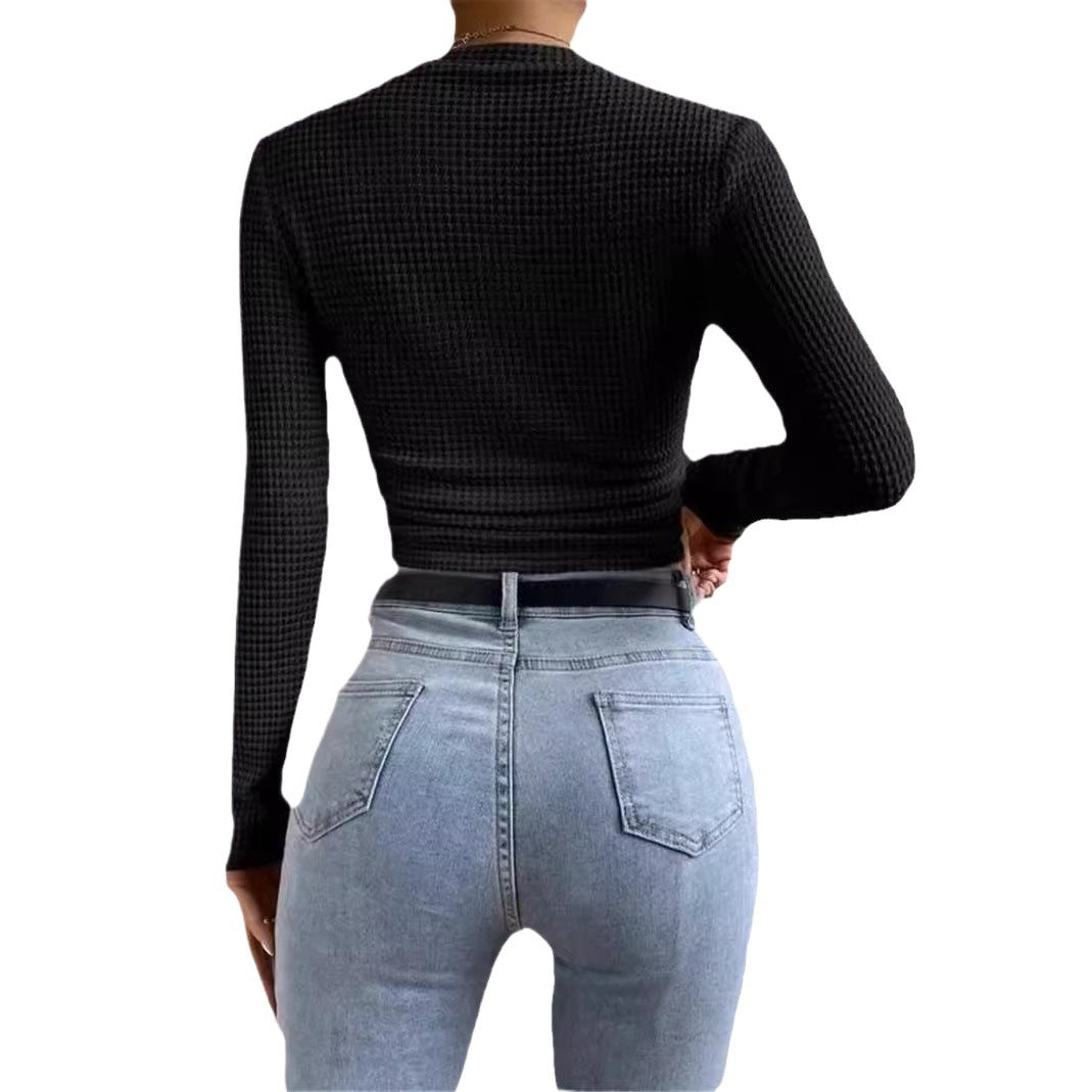 Women's fitted long sleeve crop top made of waffle texture Ivyshape