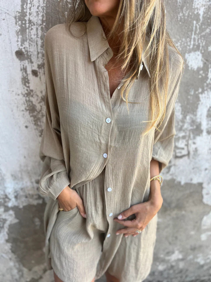 Ladies long-sleeved shirt blouse in oversized style with button placket Ivyshape