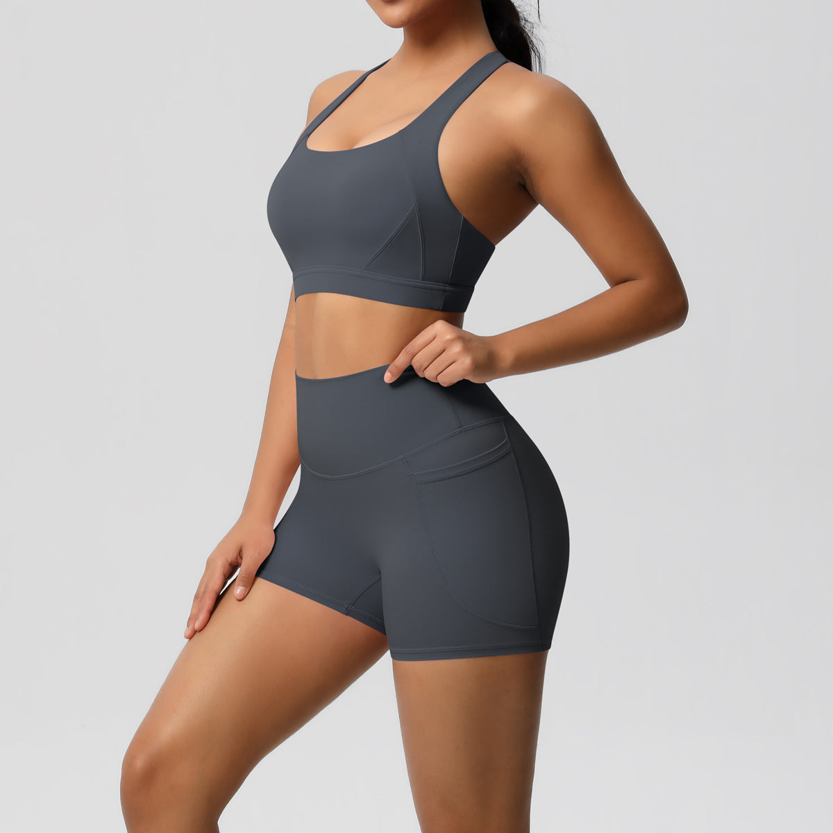 Women’s Sports Bra and High-Cut Shorts with Practical Pockets and Breathable Structure Ivyshape