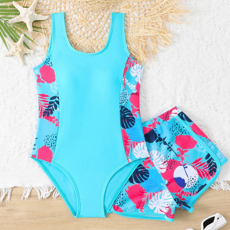 Women's swimsuit set with a fresh tropical pattern and sporty cut Ivyshape