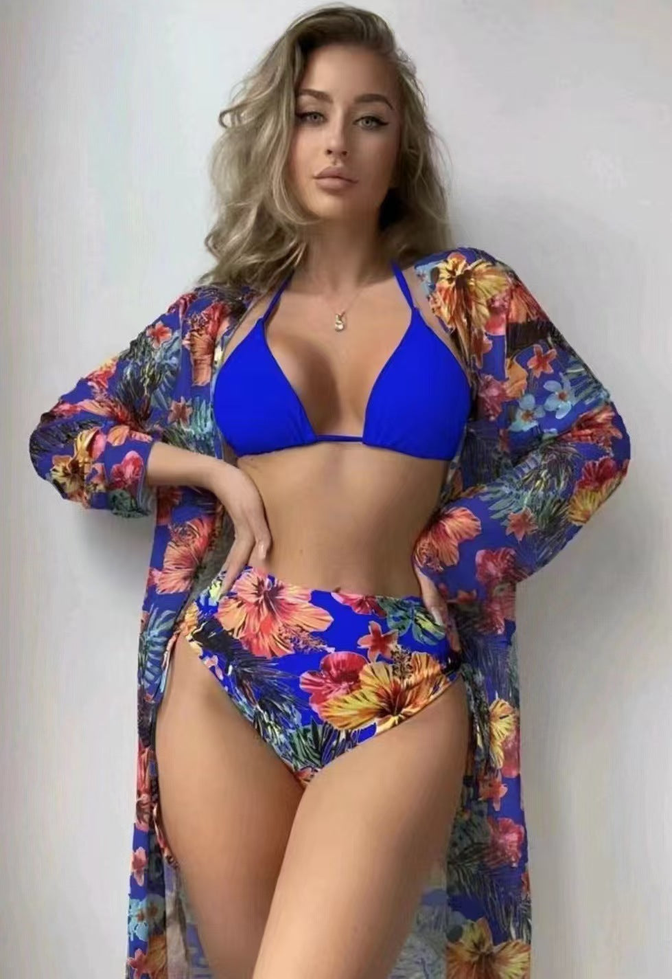 Women's bikini set with floral design and high waist Ivyshape