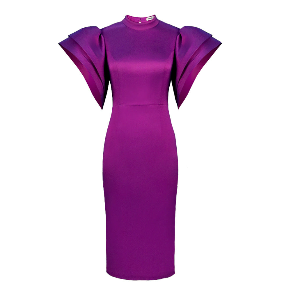 Women Figure-hugging dress with voluminous puff sleeves and elegant cut Ivyshape