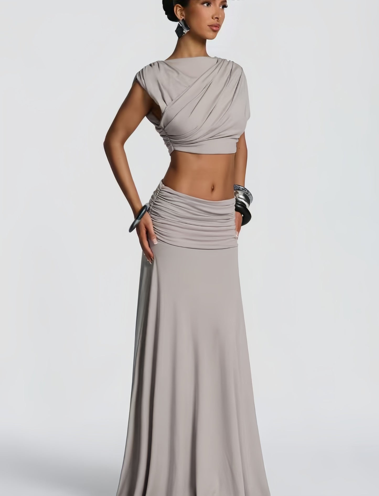 Women Elegant Wrap Dress with Flowing Hem and Refined Draping Ivyshape