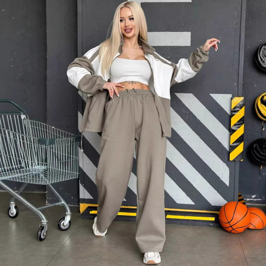 Ladies sporty set made of high-performance fleece material with zipper Ivyshape