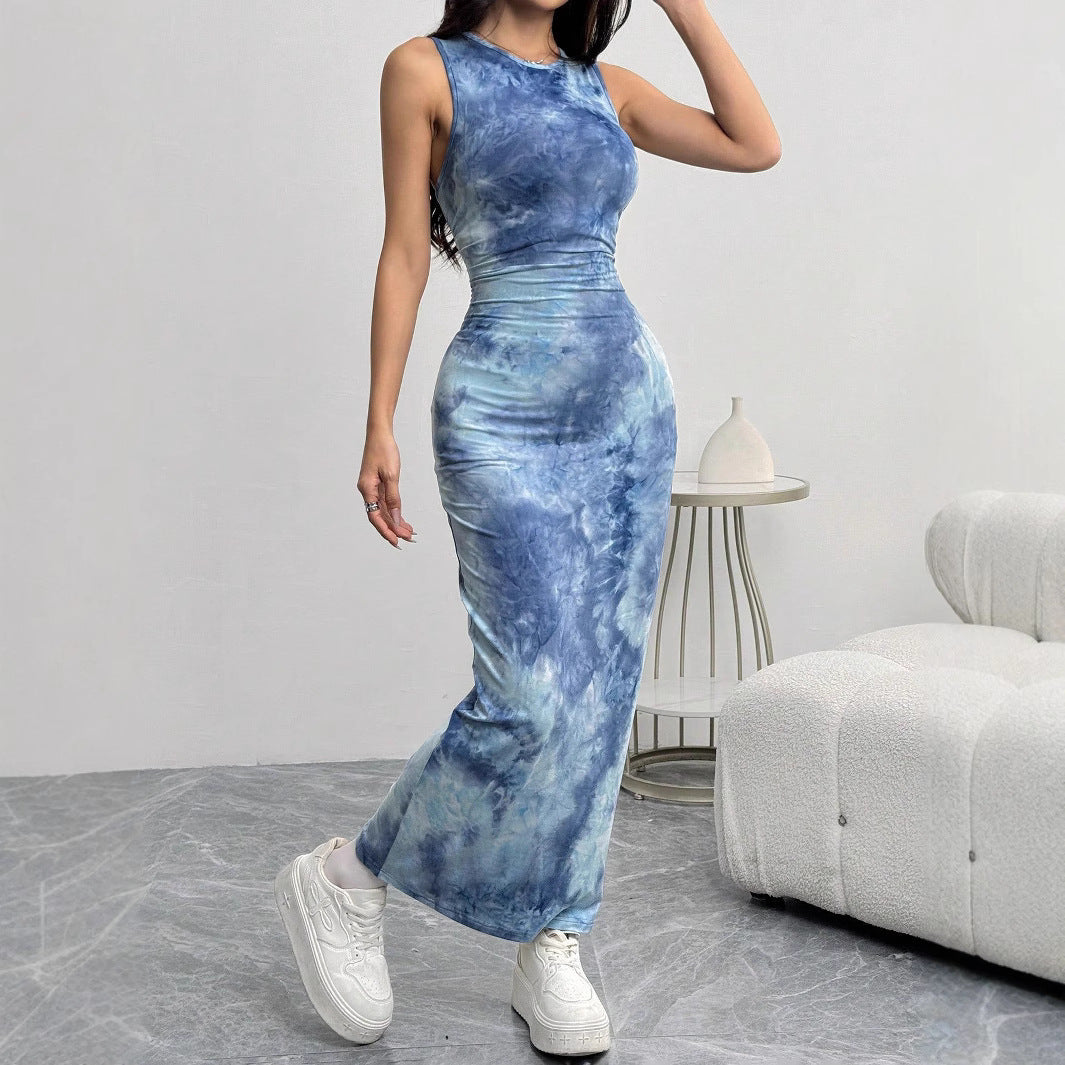 Women Elegant and figure-hugging maxi dress in modern tie-dye design Ivyshape