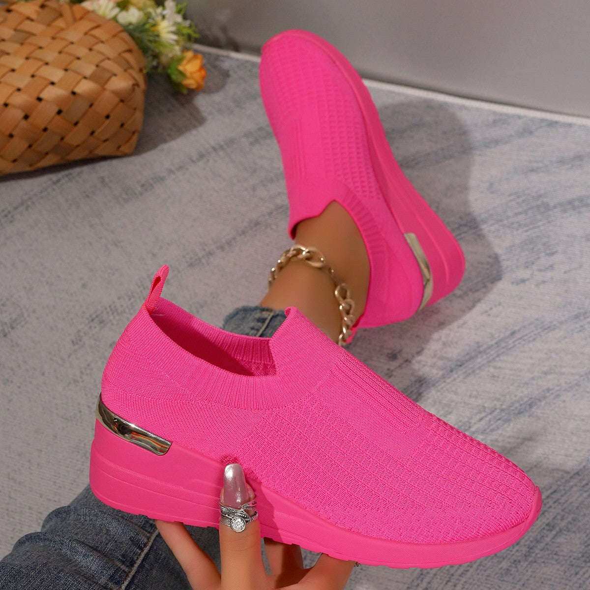 Women's Comfortable Slip-On Wedge Shoes with Elastic Upper Ivyshape