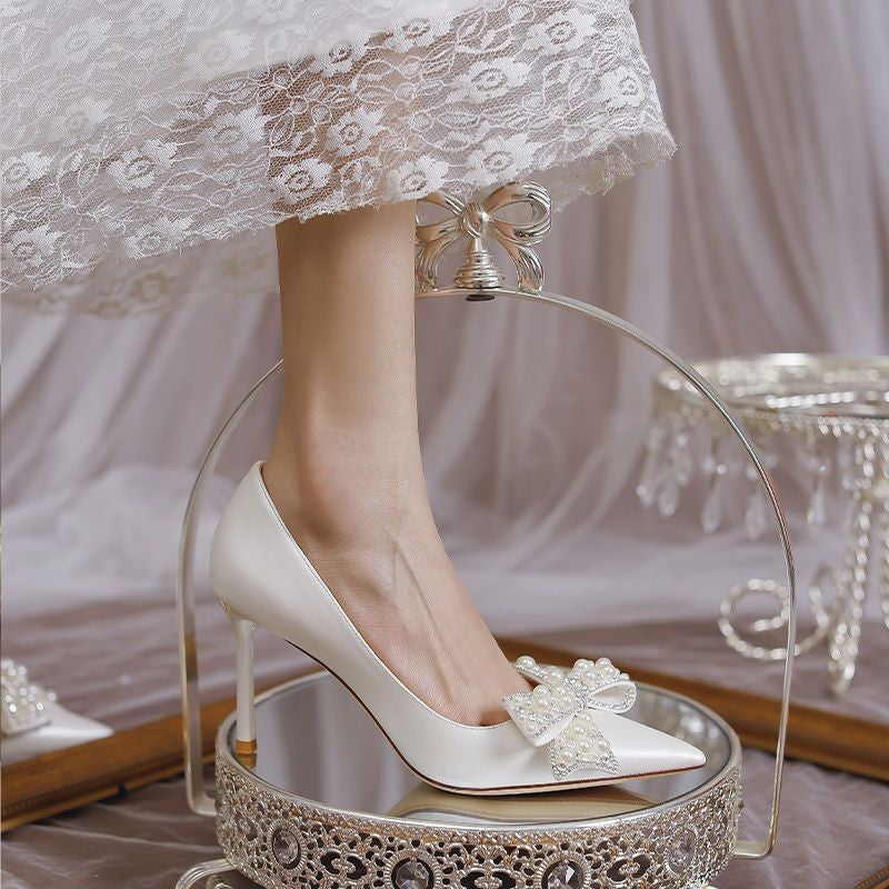 Ladies High-Quality Wedding Pumps with Pearl Application and Sophisticated Bow Detail Ivyshape