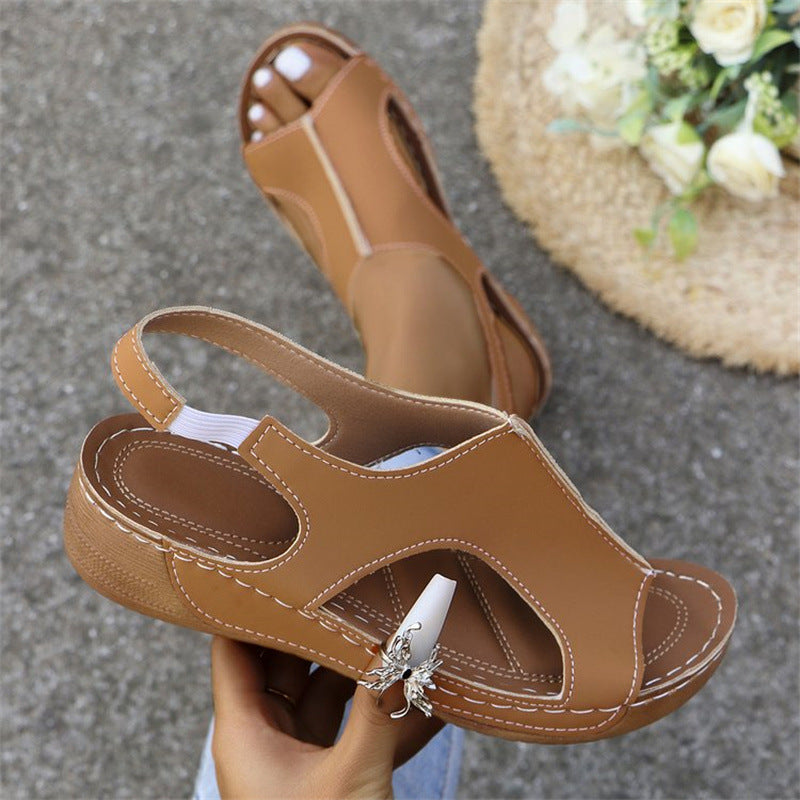 Stylish adjustable clogs sandals for women Ivyshape