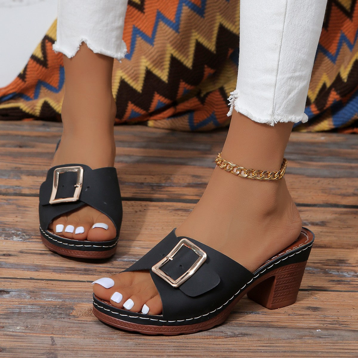 Women Elegant Wedge Sandals with Fashionable Buckle Design and Ergonomic Footbed Ivyshape