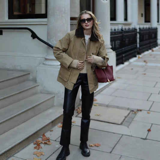 Women's casual utility jacket with functional pockets and practical button closure Ivyshape