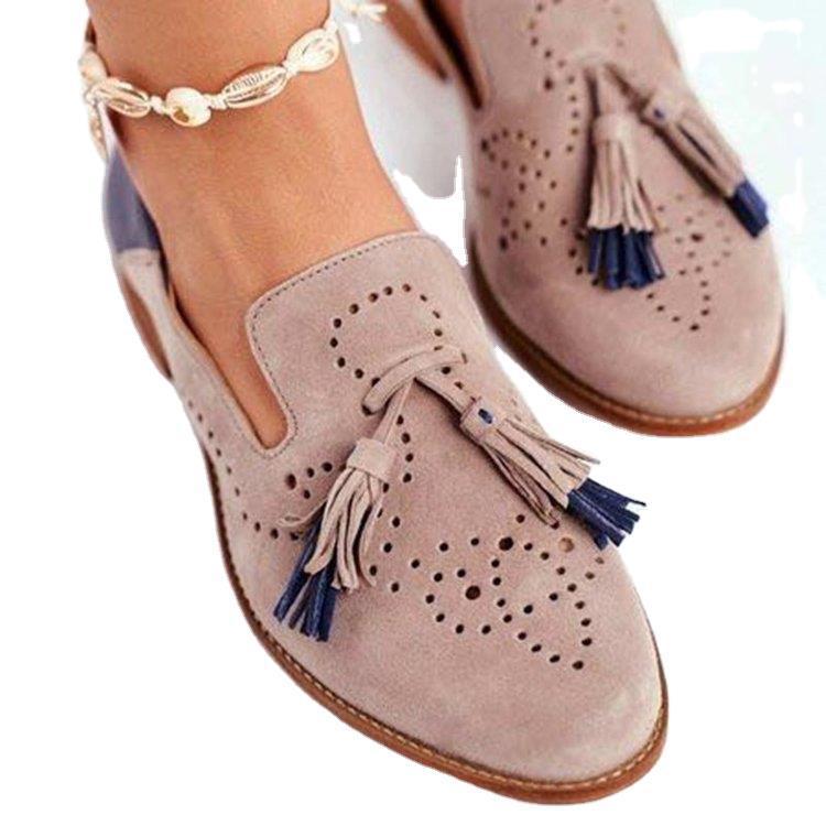 Women Fashion Slippers with Elegant Tassels and Perforated Design Ivyshape