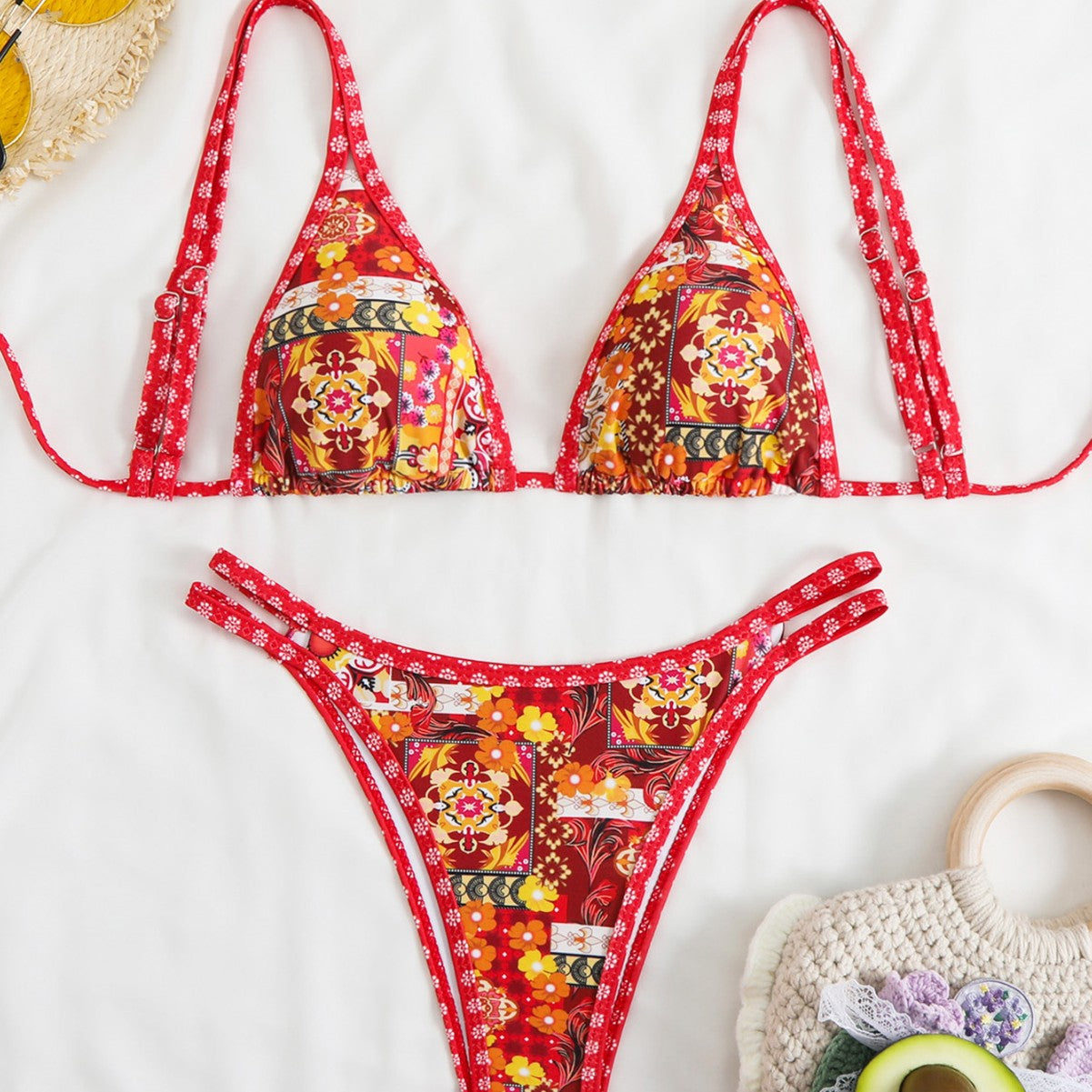 Women's triangle bikini set with floral pattern and adjustable straps Ivyshape