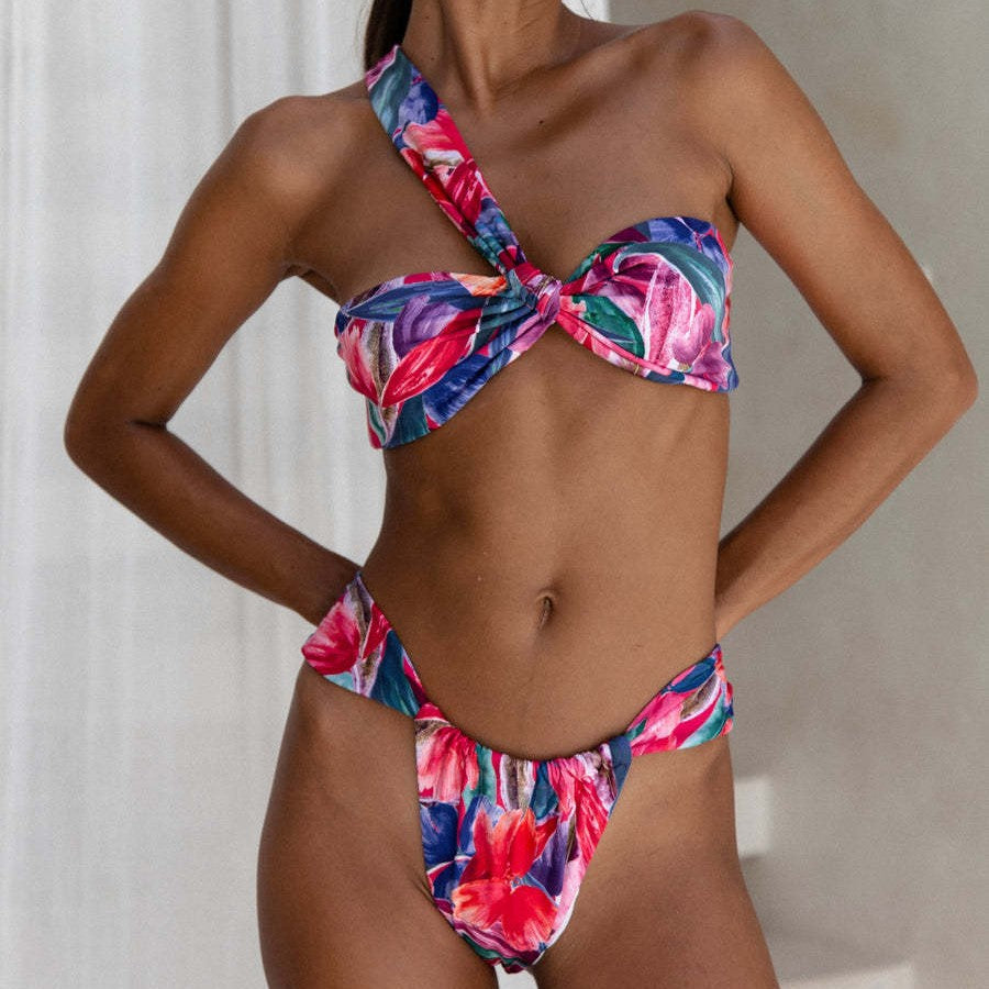 Ladies bandeau bikini with innovative wrap detail and asymmetrical straps Ivyshape