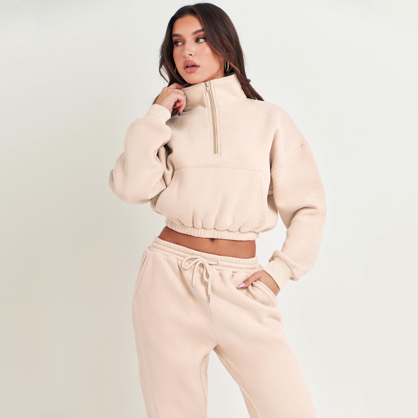 Women's cozy sweatshirt with half zip and elastic waistband Ivyshape