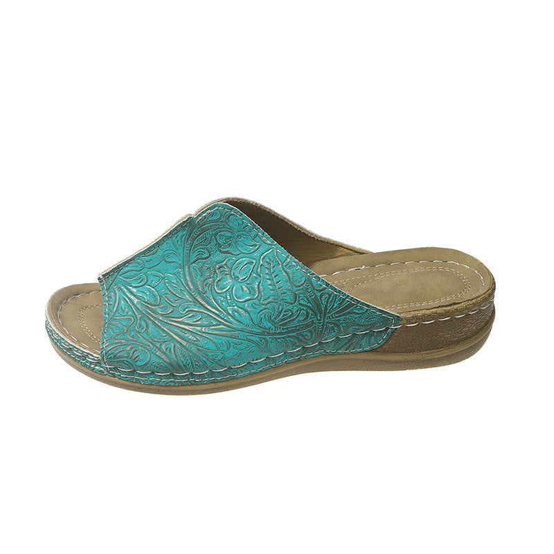 Ladies' clog sandals with fashionable pattern and flexible footbed Ivyshape