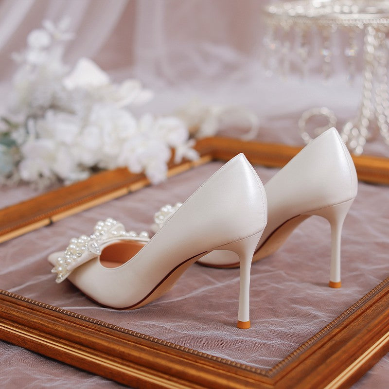 Ladies High-Quality Wedding Pumps with Pearl Application and Sophisticated Bow Detail Ivyshape