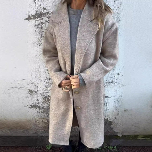 Women Comfortable and Elegant Oversized Wool Coat with Buttons Ivyshape