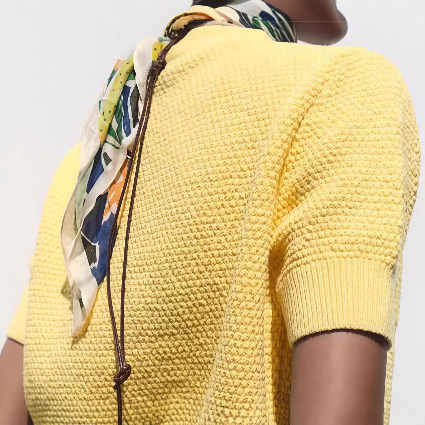 Women Fashionable Cardigan with Short Sleeves and Shiny Button Details Ivyshape