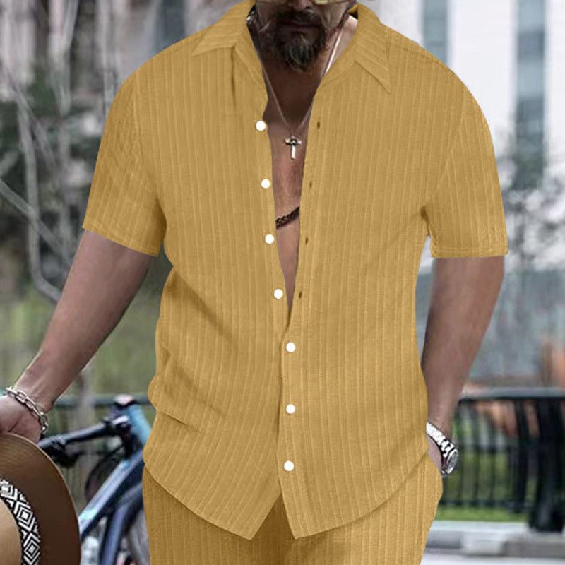 Men's short-sleeve shirt with fine stripes and modern collar Ivyshape