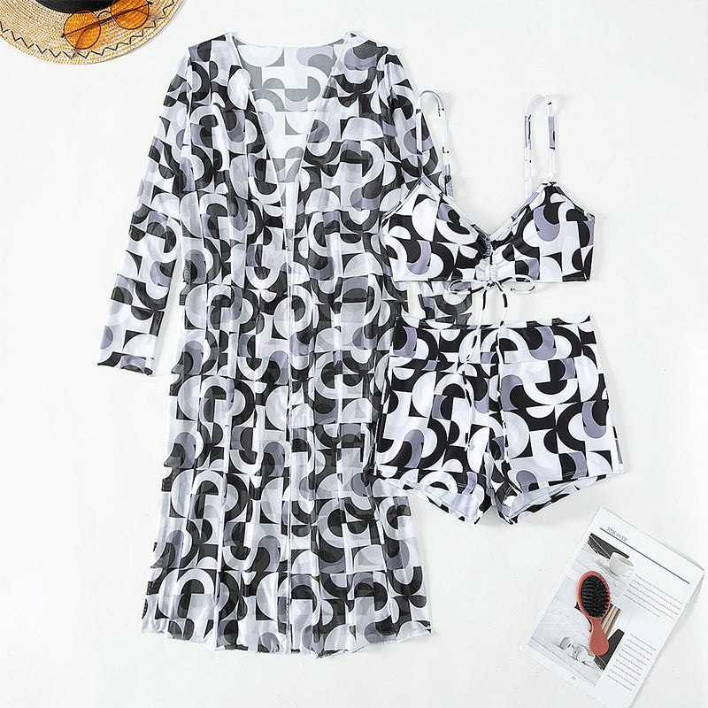 Women's Swimwear Set with Elegant Kimono Ivyshape