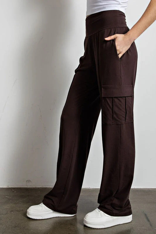 High-waisted cargo pants for women Ivyshape