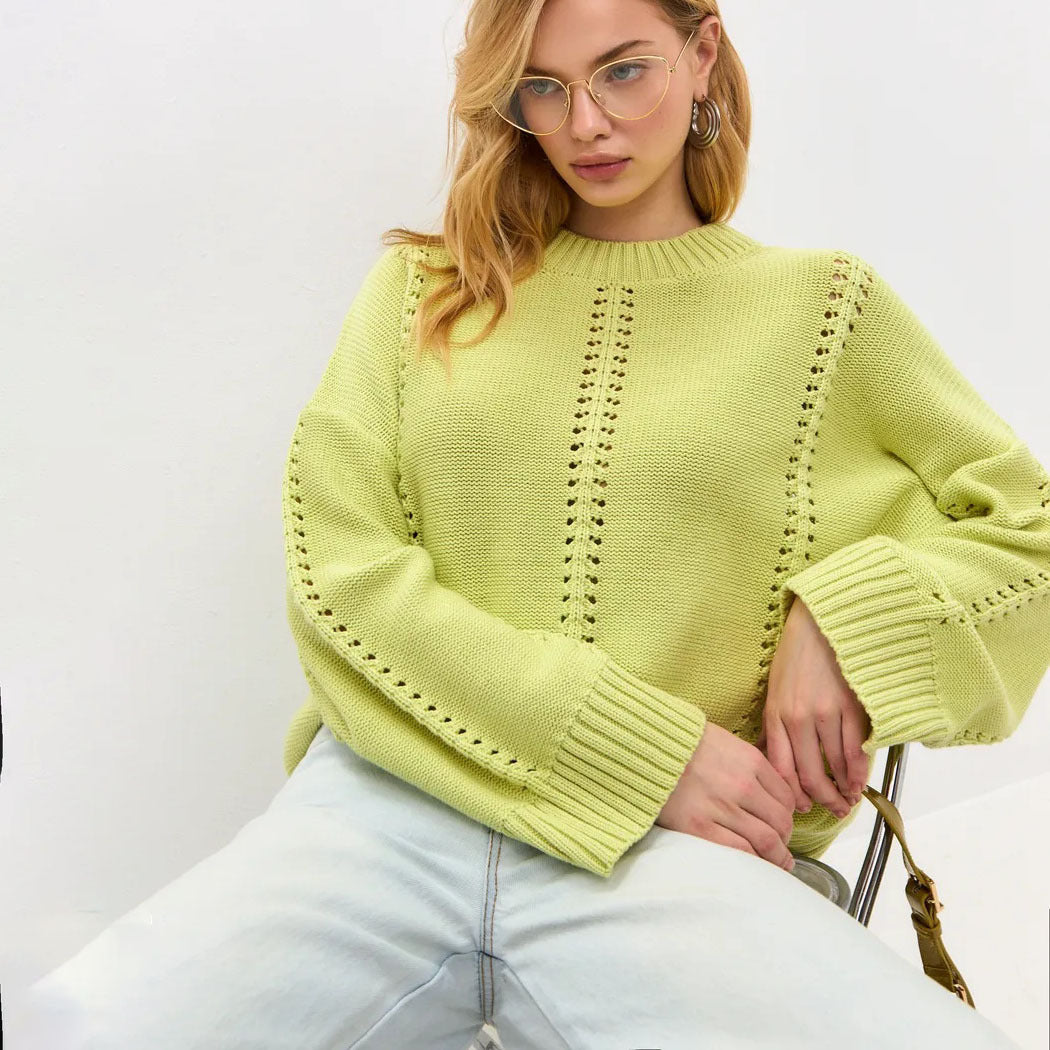 Women's oversized knitted sweater with airy texture and special details Ivyshape