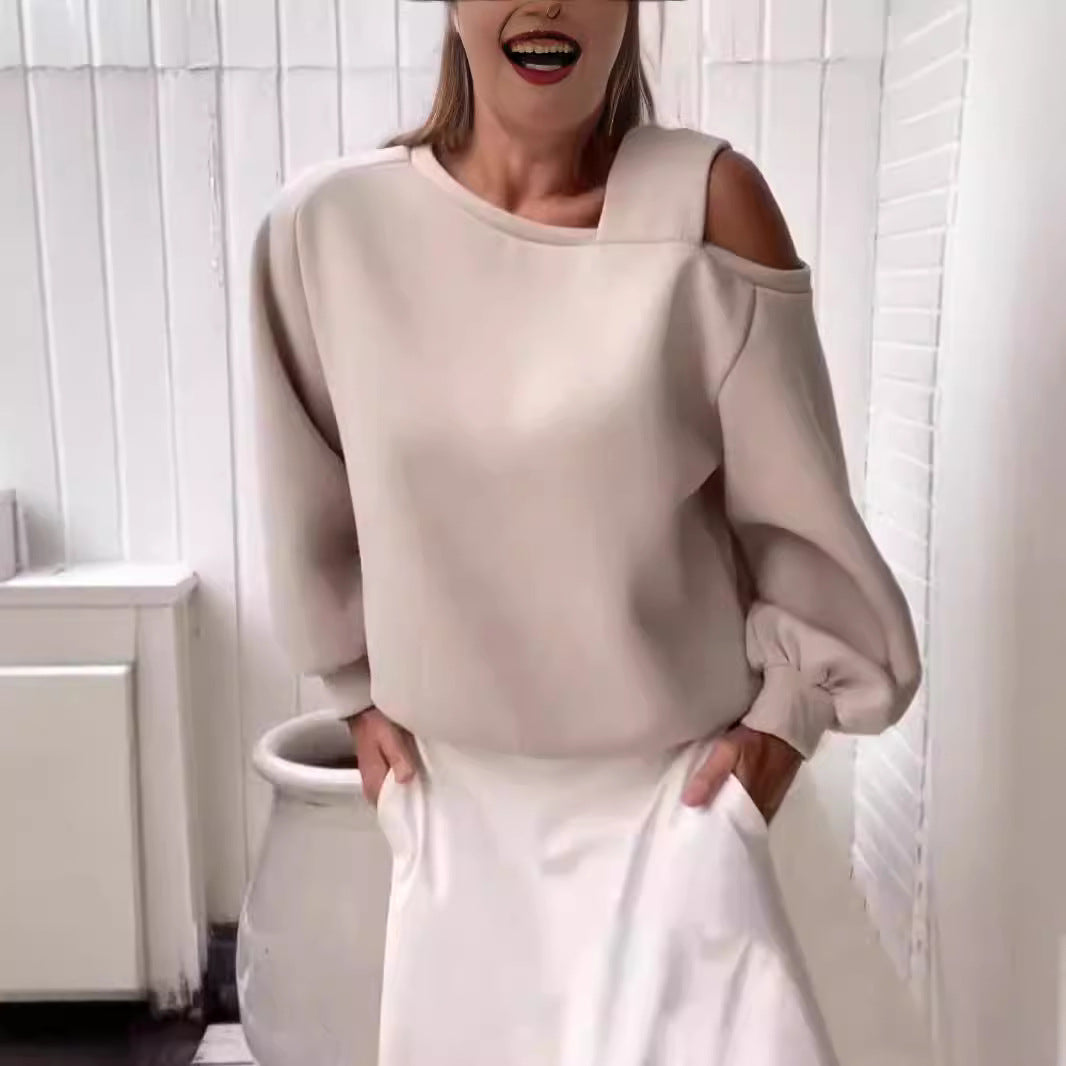 Women's Oversize Sweatshirt with Elegant Cut Ivyshape