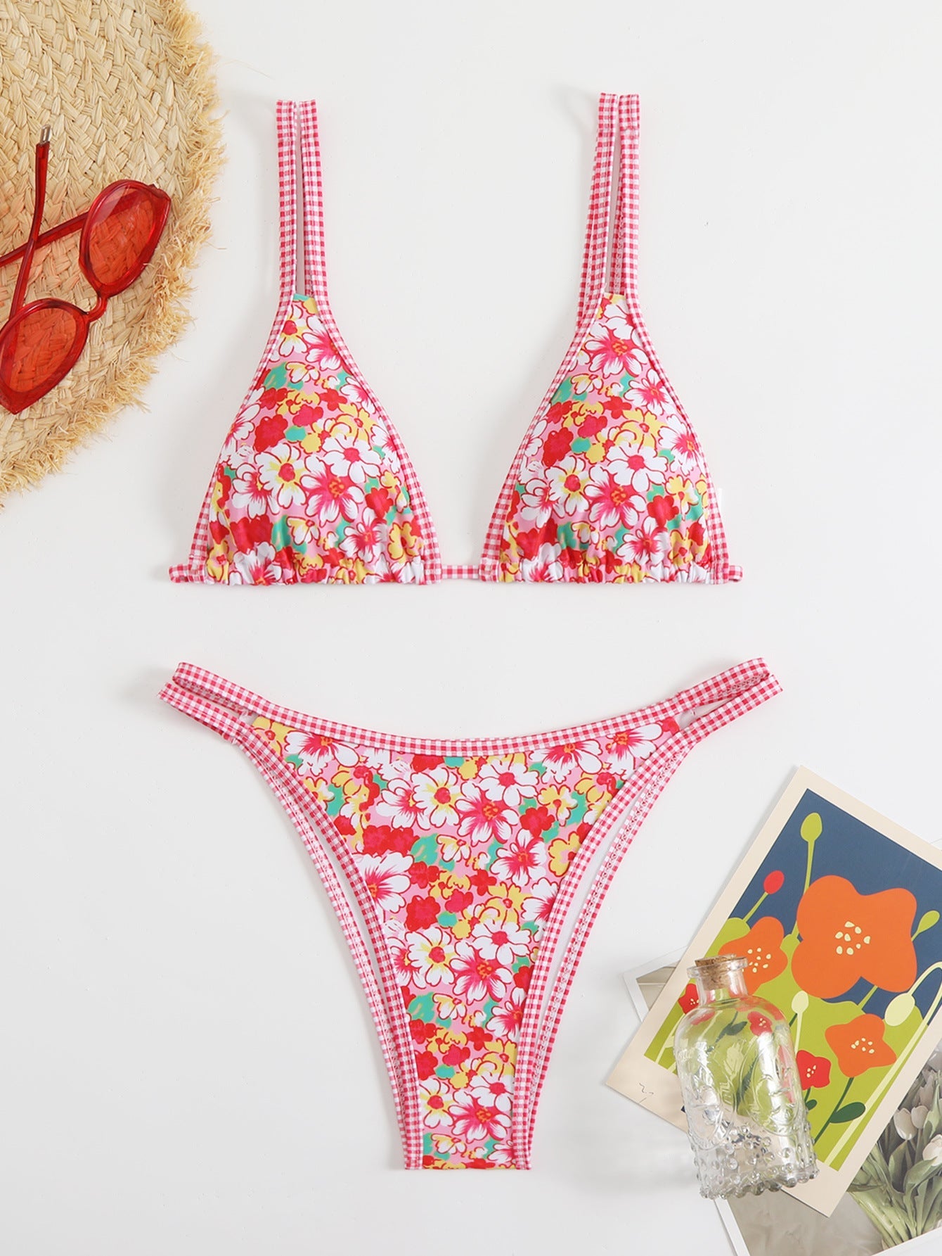 Women's triangle bikini set with floral pattern and adjustable straps Ivyshape