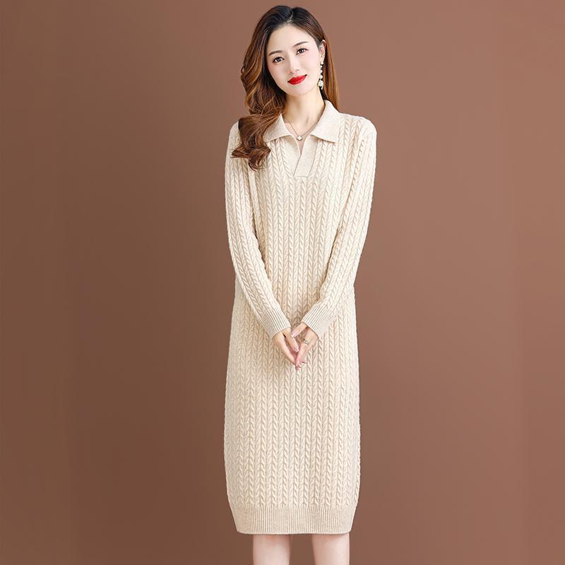 Women's knit dress with classic polo collar and fine cable pattern Ivyshape