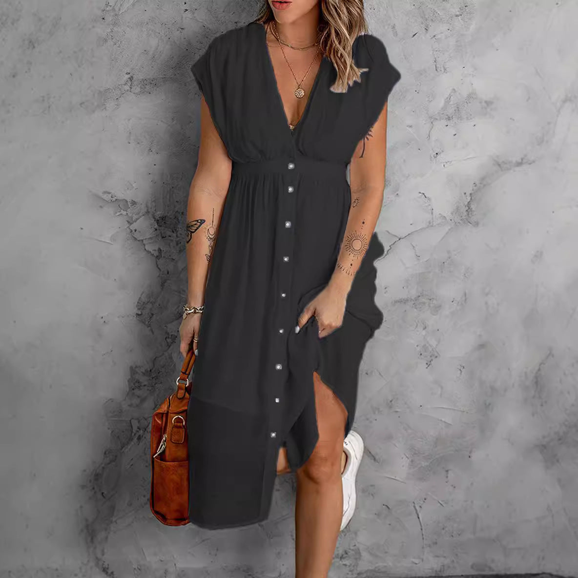 Ladies airy casual shirt dress with button details and flowing cut Ivyshape