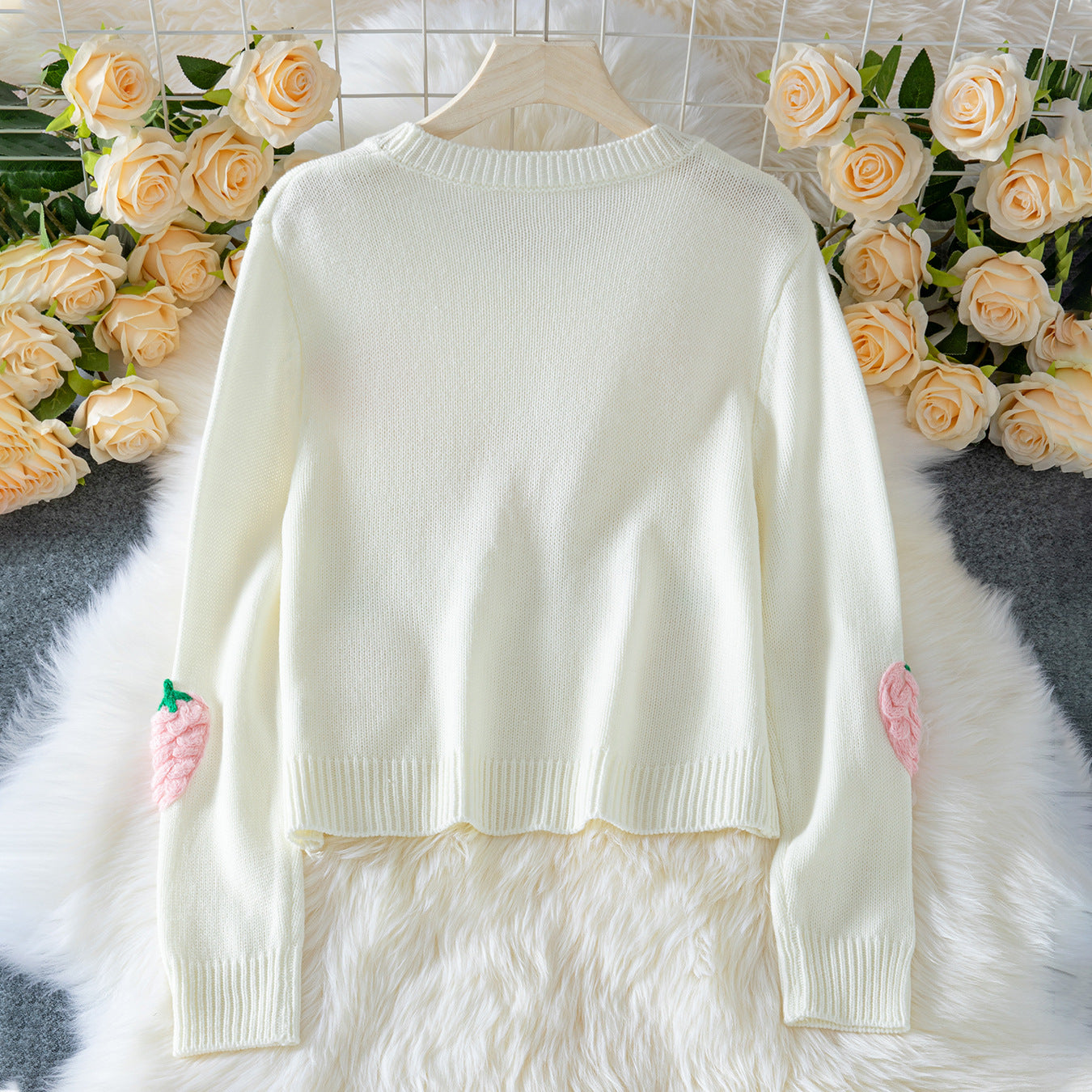 Women's knit sweater with strawberry appliqués and casual fit Ivyshape
