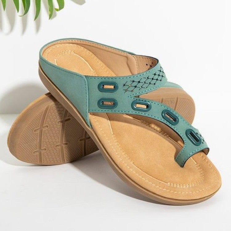 Women comfortable thong sandals with special straps and comfortable footbed Ivyshape