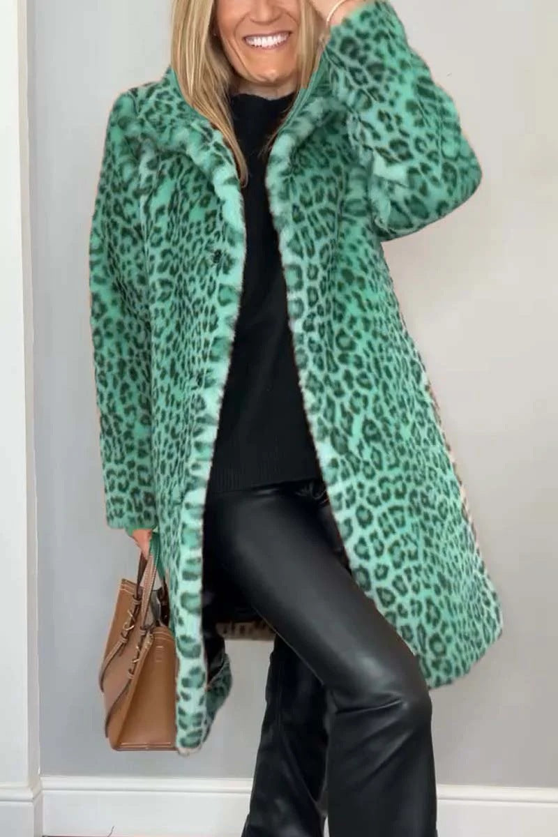 IvyShape | Leopard print plush coat