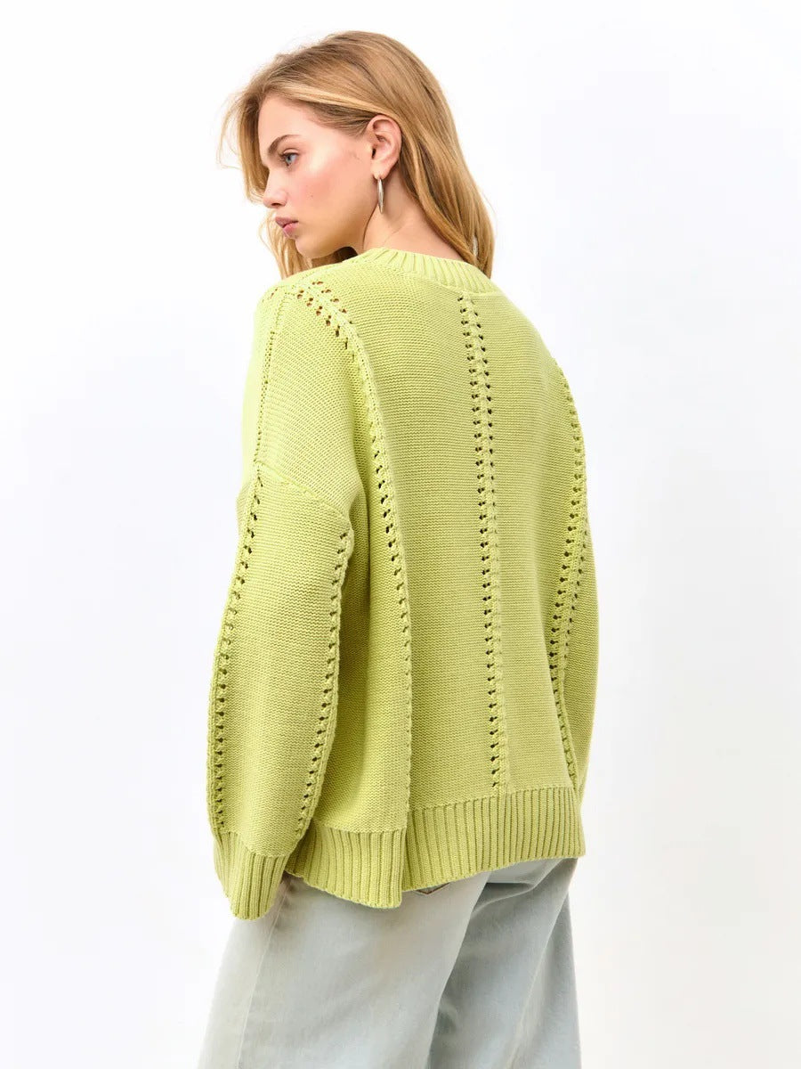 Women's oversized knitted sweater with airy texture and special details Ivyshape