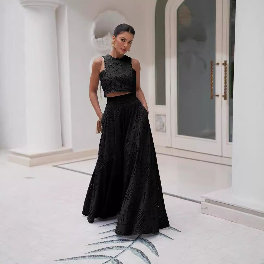 Women Elegant Two-Piece Set with Airy Lace Structure Ivyshape