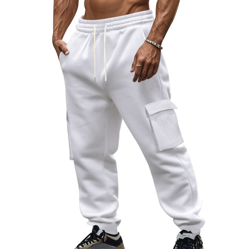 Men's cargo jogging pants with practical side pockets and adjustable drawstring Ivyshape