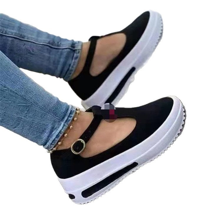 Ladies sporty Mary Jane sneakers with adjustable strap Ivyshape