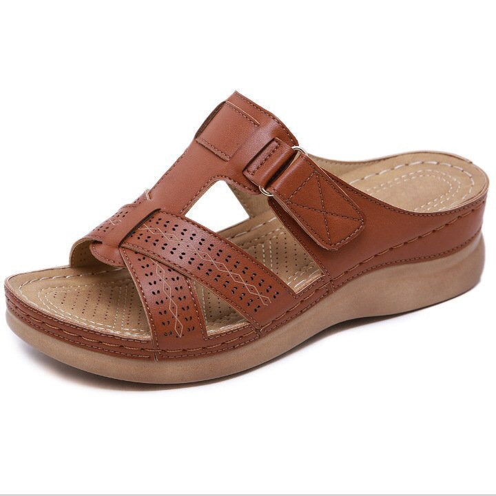 Women's Comfortable Clogs with fashionable knot design and ergonomic footbed Ivyshape
