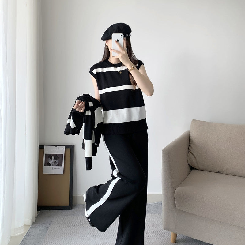 IvyShape | Slimming Stripe Knit Three-Piece Set