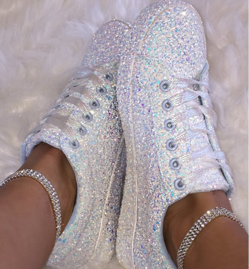 Ladies Glittering Sneakers with Breathable Sole and Additional Comfort Ivyshape
