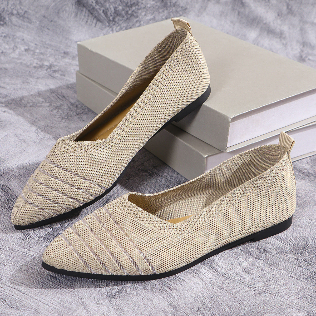Women striped knit pointed shoe flats Ivyshape