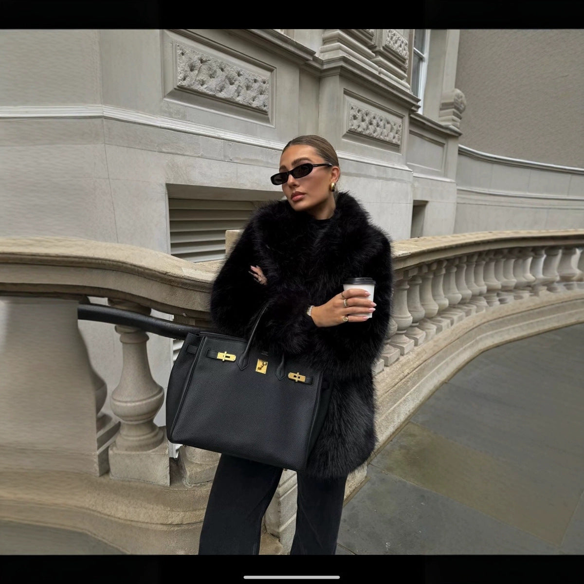 Women's Elegant Oversized Faux Fur Coat with Wide Cut Sleeves Ivyshape