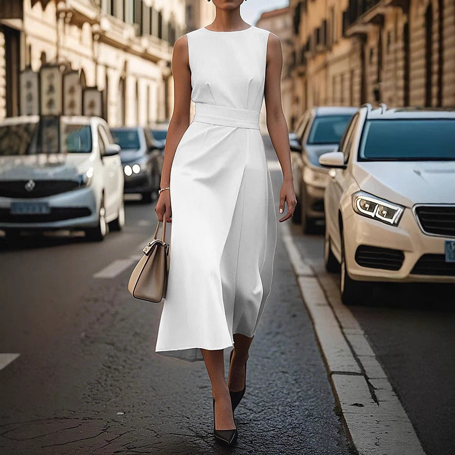 Ladies Elegant and Flowing Maxi Dress with Waist Belt Ivyshape