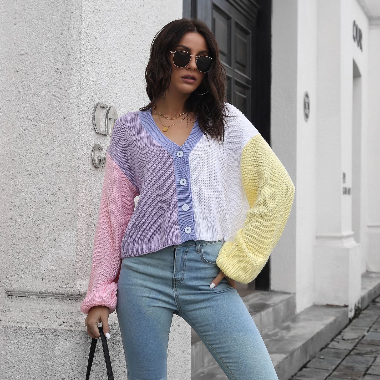 Women's Large Knitted Sweater with Color Block Design Ivyshape